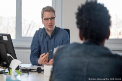 حالات غش من قبل لاجئين في ألمانيا لاستلام مساعدات أكثر من المتوقع